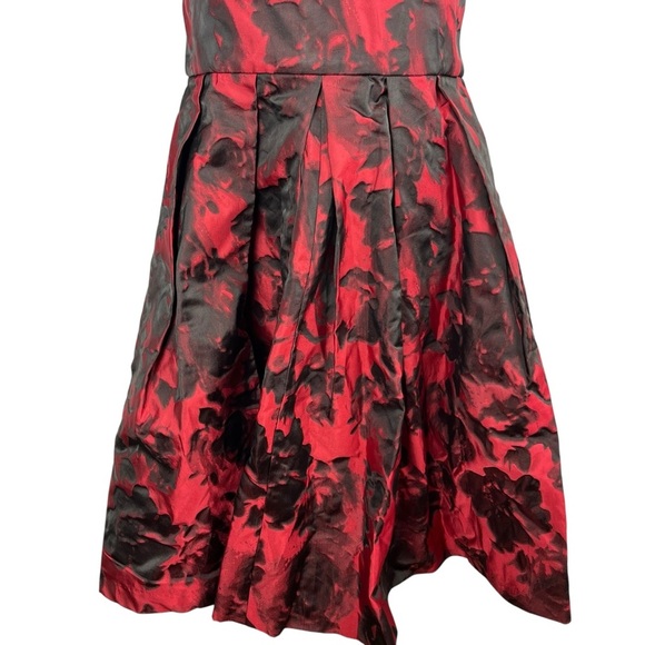 LAUREN RALPH LAUREN Black and Red Floral Knee Length Cocktail Event Dress Size 8 - Picture 5 of 11